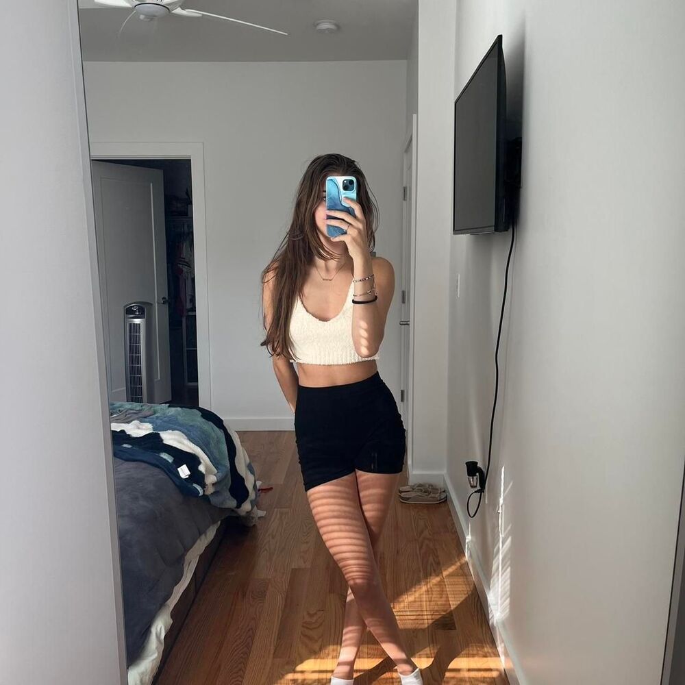 Fashion-nova Women's Cream and White Crop-top